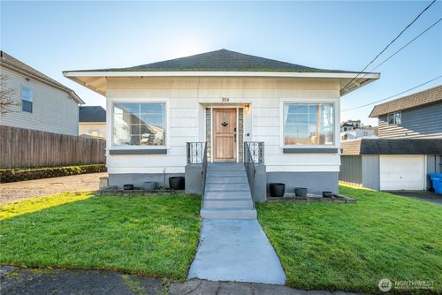 304 Crawford St, Kelso, WA, 98626-3512 | Card Image