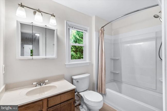 177 Land Or Dr, House other with 3 bedrooms, 3 bathrooms and null parking in Ruther Glen VA | Image 28