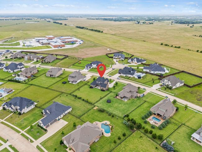 View of property location with nearby suburban area | Image 25