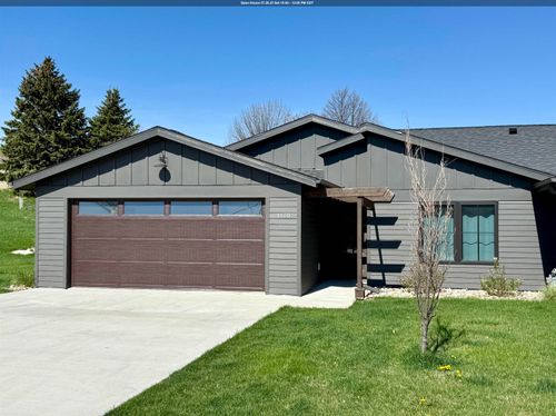 1570 Blaines Way, Spirit Lake, IA, 51360-6903 | Card Image