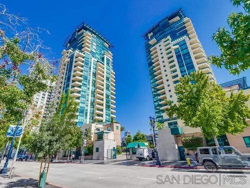 205-555 Front St, San Diego, CA, 92173 | Card Image