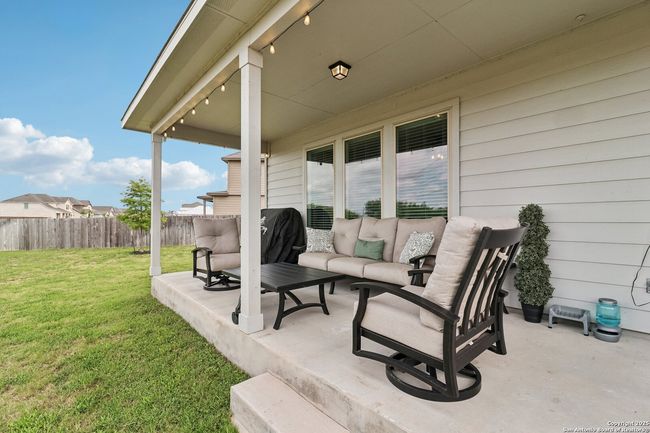 402 Devnet Fld, House other with 4 bedrooms, 3 bathrooms and null parking in Cibolo TX | Image 31