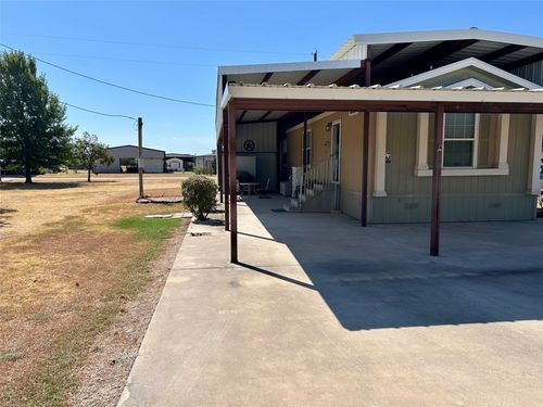 166 Holiday Rambler Dr, Whitney, TX, 76692-5672 | Card Image