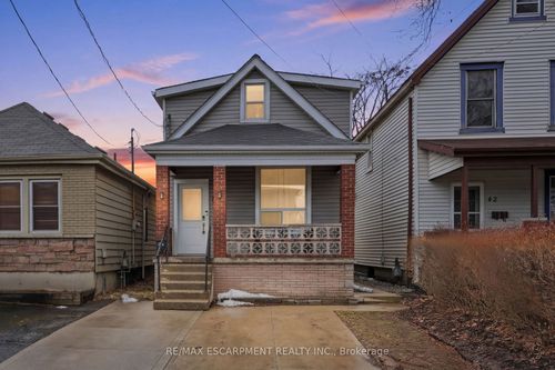 44 Whitfield Avenue, Hamilton, ON, L8L4B6 | Card Image