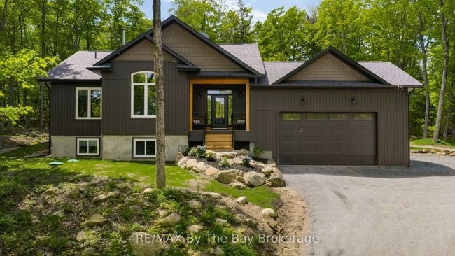 76 Old Aspdin Rd, House other with 4 bedrooms, 3 bathrooms and 6 parking in Utterson ON | Image 4