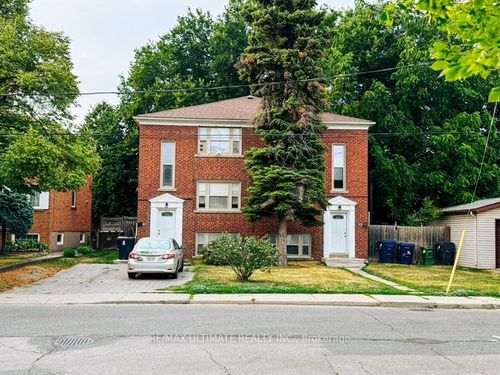 576 Roehampton Ave, Toronto, ON, M4P1S6 | Card Image