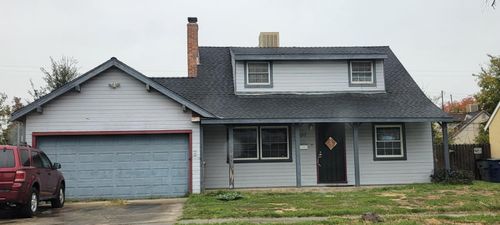 2315 E Santa Ana Avenue, Fresno, CA, 93726 | Card Image