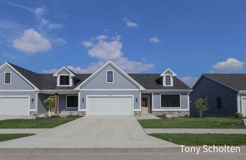 46-5178 Blendon Meadow Cir, Hudsonville, MI, 49426-6800 | Card Image