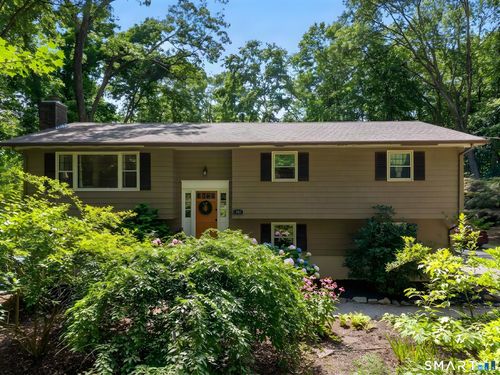 103 Dean Rd, East Lyme, CT, 06333-1510 | Card Image