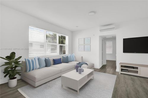 202-402 Nw 12th Ave, Miami, FL, 33128-1064 | Card Image