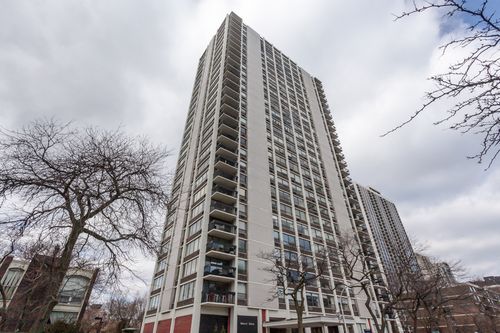 apt-1607-1455 N Sandburg Ter, Chicago, IL, 60610-5589 | Card Image