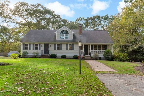 1240 Smith St, Dighton, MA, 02715-1007 | Card Image