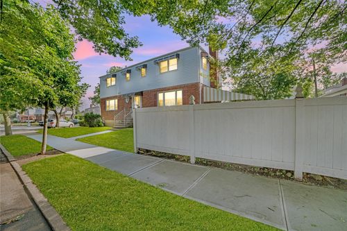 7636 250th St, Bellerose, NY, 11426-2620 | Card Image