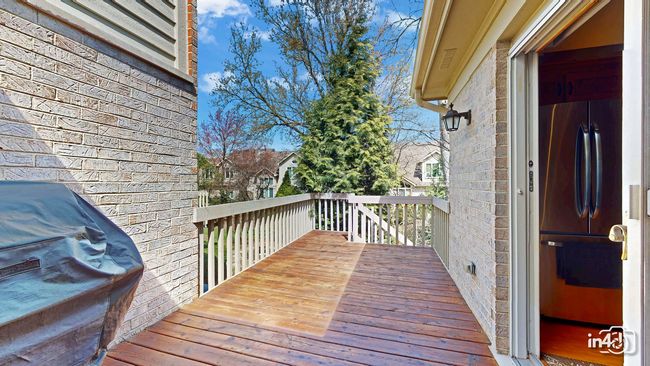 2232 Durand Dr, Townhouse with 2 bedrooms, 2 bathrooms and 2 parking in Downers Grove IL | Image 29