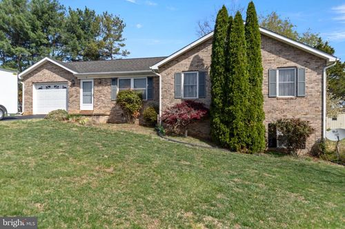 5 Hite Ct, LURAY, VA, 22835-9000 | Card Image