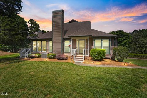 2032 Willow Hill Ln, Clayton, NC, 27520-9349 | Card Image