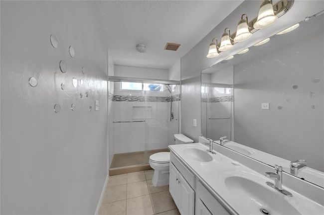 2426 Hanston Ct, House other with 4 bedrooms, 3 bathrooms and 2 parking in Pearland TX | Image 20