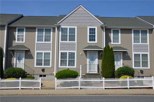 149 S Bend St, Pawtucket, RI, 02860-4511 | Card Image