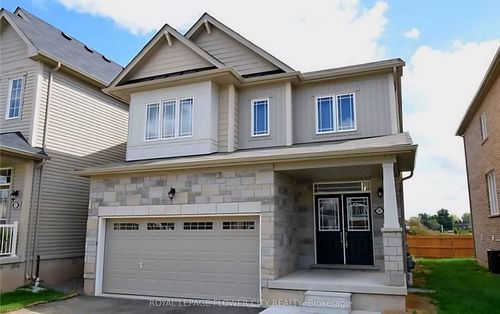 7657 Hackberry Trail, Niagara Falls, ON, L2H3R5 | Card Image