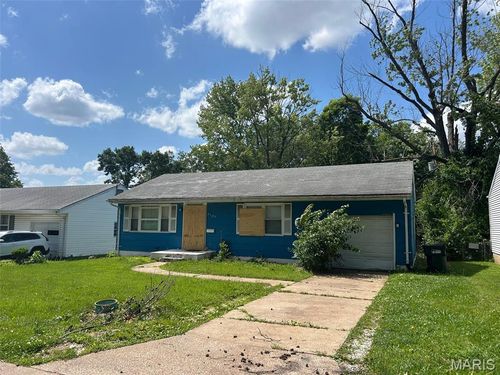 9125 Darnell Pl, Jennings, MO, 63136-3926 | Card Image