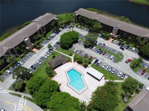 307m-12500 Sw 5th Ct, Pembroke Pines, FL, 33027-1759 | Card Image