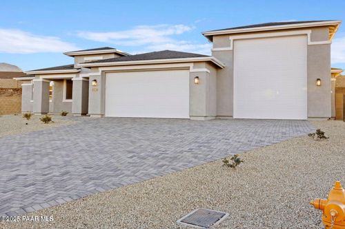 8595 N Isabella Ct, Prescott Valley, AZ, 86315-8970 | Card Image