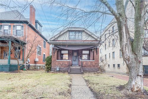 3908 Brownsville Rd, Brentwood, PA, 15227-3422 | Card Image