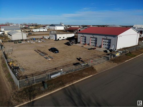 6104 47 St, Barrhead, AB, T7N1H3 | Card Image