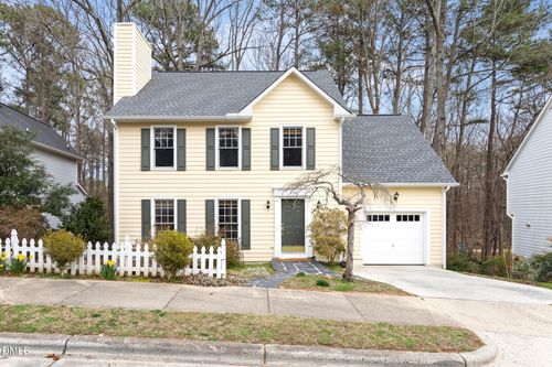 218 Oxford Hills Dr, Chapel Hill, NC, 27514-2129 | Card Image