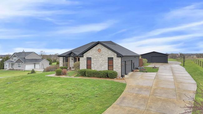 5250 Coakley Rd Nw, House other with 5 bedrooms, 3 bathrooms and null parking in Carroll OH | Image 11