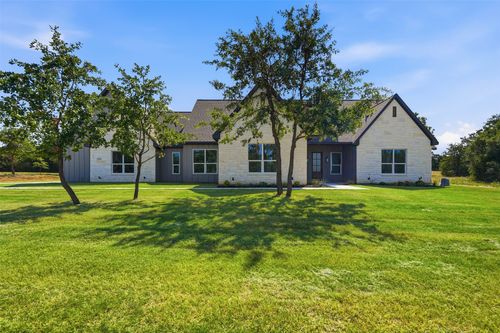 104 Springhill Ct, Springtown, TX, 76082-5471 | Card Image