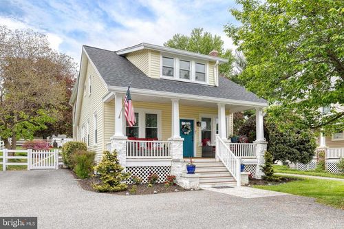 222 Warren Rd, Cockeysville, MD, 21030-2425 | Card Image