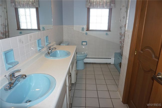 480 Lakeview Ave, House other with 3 bedrooms, 3 bathrooms and null parking in Orchard Park NY | Image 23