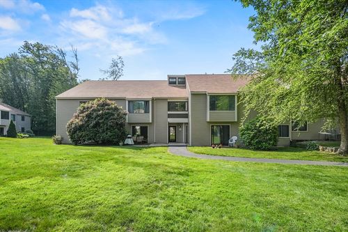 unit-11-7 Thayer Pond Dr, North Oxford, MA, 01537-1134 | Card Image