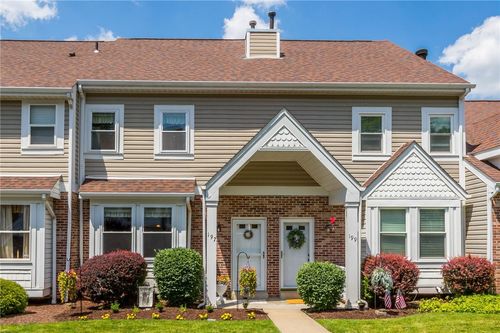 197 Old Village Ln, Bethel Park, PA, 15102-3293 | Card Image