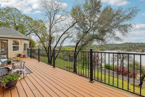 24053 Eucalyptus Ct, Auburn, CA, 95602-8226 | Card Image