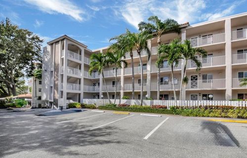 203-14095 Royal Vista Dr, Delray Beach, FL, 33484-1828 | Card Image