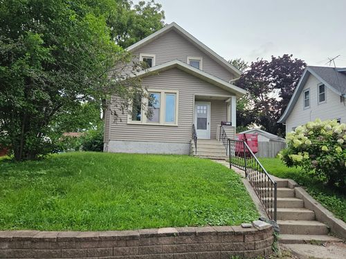 721 Minnesota Ave, Albert Lea, MN, 56007-3622 | Card Image