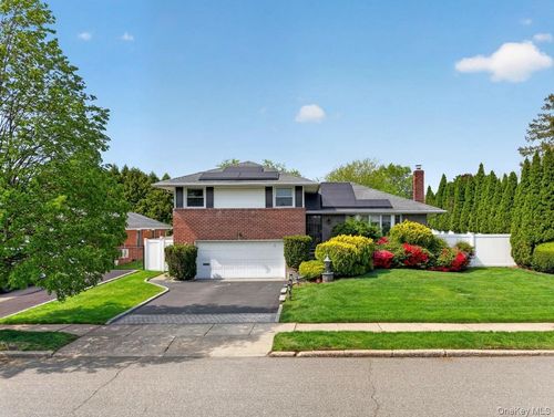 5 Joseph Ct, Syosset, NY, 11791-6702 | Card Image