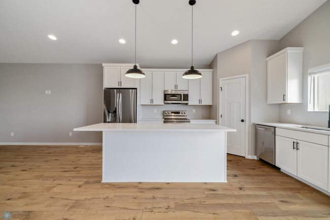 Kitchen | Image 9