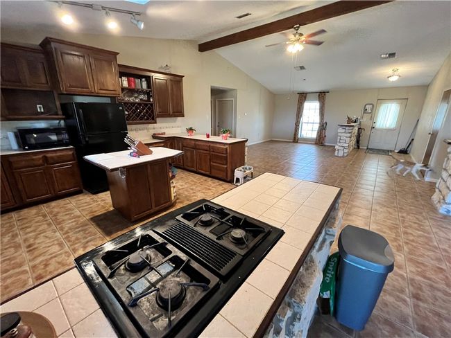 3150 N Highway 59, House other with 4 bedrooms, 2 bathrooms and null parking in Freer TX | Image 6