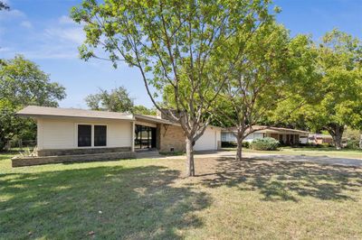 3828 Piedmont Road, House other with 3 bedrooms, 1 bathrooms and null parking in Fort Worth TX | Image 3