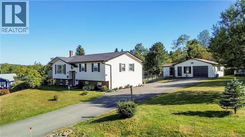 5 Lacroix Dr, Grand Bay Westfield, NB, E5K3H7 | Card Image