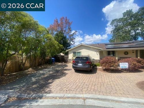 12 Trina Ct, Walnut Creek, CA, 94596-5833 | Card Image