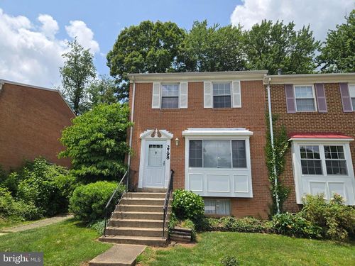 2798 Hyson Ln, FALLS CHURCH, VA, 22043-3522 | Card Image