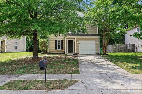 12425 Stowe Acres Dr, Charlotte, NC, 28262-1001 | Card Image
