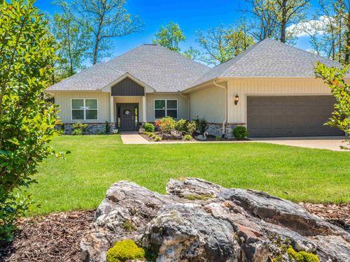 29 Gandesa Way, Hot Springs Village, AR, 71909-6400 | Card Image