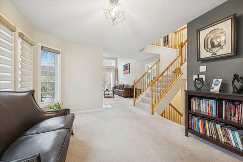 1053 N Glenview Ct, Palatine, IL, 60067-0630 | Card Image