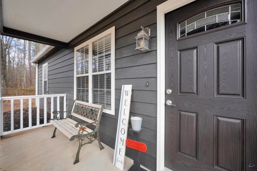 145 Old Highway 85, Senoia, GA, 30276-2755 | Card Image