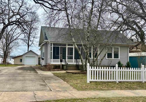206 East St, Decorah, IA, 52101-1309 | Card Image